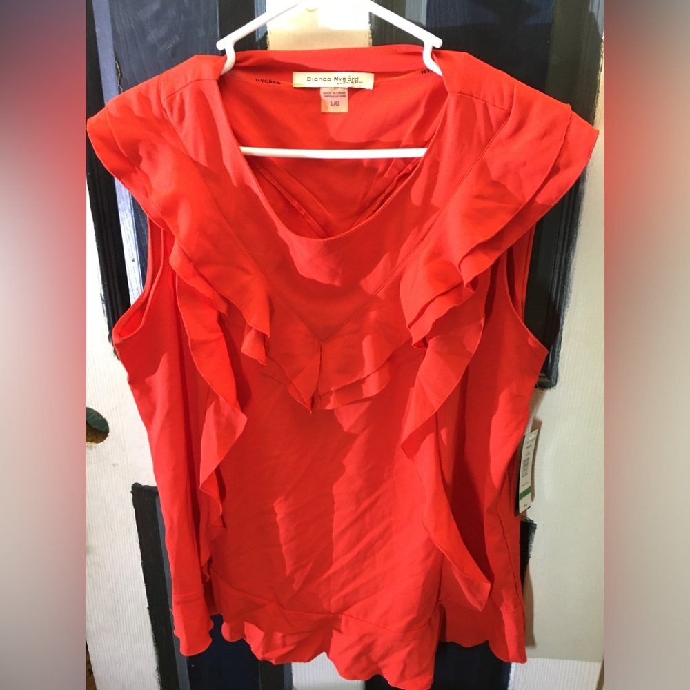 NWT Red Ruffled Top